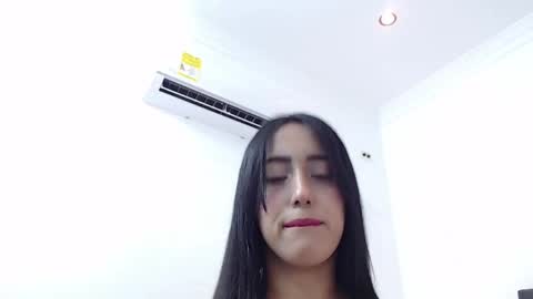 ivorynoir online show from April 13, 12:53 pm