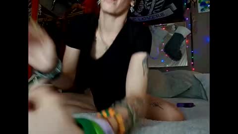 ivorytrixx online show from January 5, 5:49 pm