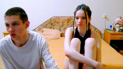 Ivy and Lester online show from February 7, 10:30 pm