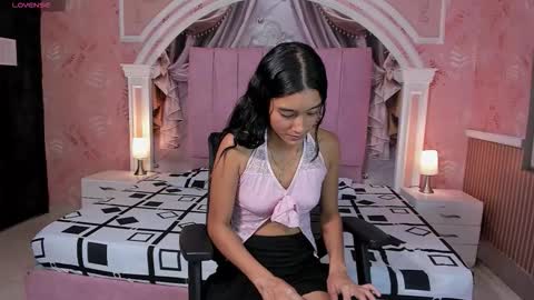 Snapshot of ivy_rae_xxx chatting on October 2, 9:13 pm Ivy Rae online show from October 2, 9:13 pm