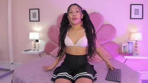 Ivy  online show from March 9, 5:49 pm