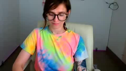 Ivy online show from July 3, 3:50 pm