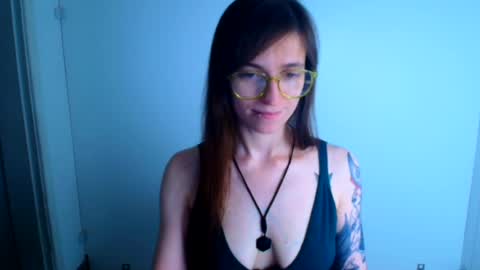 Ivy online show from July 9, 12:42 pm