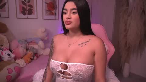 Annie online show from June 23, 3:03 am