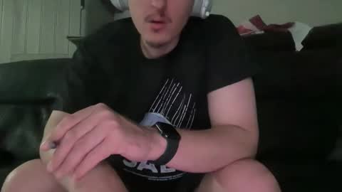 iwantyounow42069 online show from March 14, 1:09 am