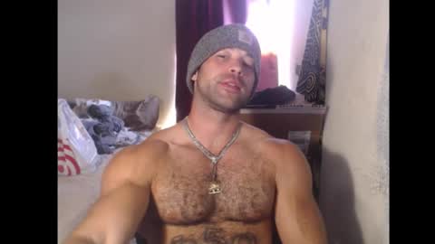 izak144 online show from November 10, 8:44 pm