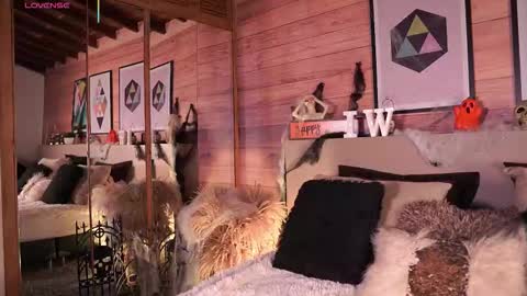 izzywild1 online show from October 26, 11:55 am