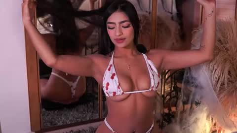 izzywild1 online show from October 27, 12:05 pm