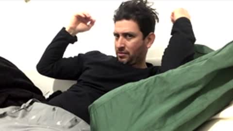 j318906 online show from February 23, 11:18 pm