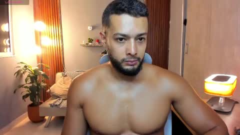 Calix  Independient model Insta and twt Calixsnake online show from May 13, 12:31 am