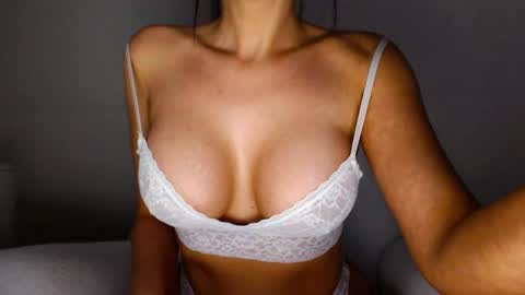   BB        online show from February 24, 5:20 pm