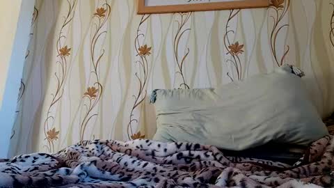 jaaaaanek2 online show from April 14, 7:22 am