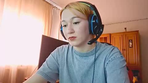 Snapshot of jacelyngarcea chatting on October 16, 8:47 am Lilo online show from October 16, 8:47 am