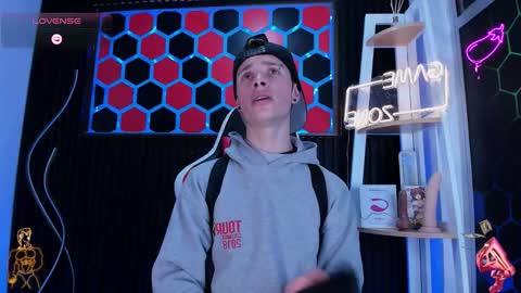 JACK  online show from March 28, 1:12 pm