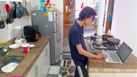 Laick online show from November 25, 7:56 pm