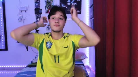 J online show from January 6, 5:30 am