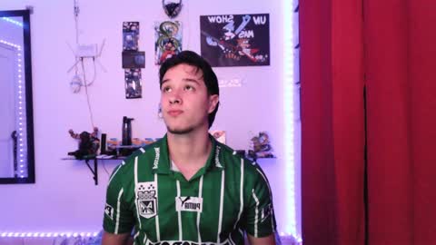 J online show from December 30, 7:04 am