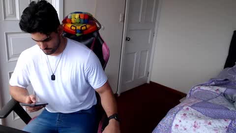 Snapshot of jackecuador chatting on September 25, 5:09 pm Jack online show from September 25, 5:09 pm