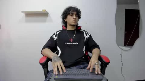 Jackes Taylor online show from November 5, 5:09 am