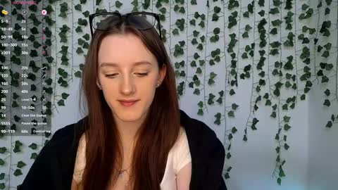 Lisa online show from March 2, 12:56 pm