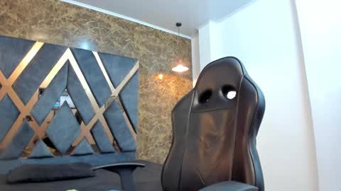 Jaco online show from December 2, 11:47 pm