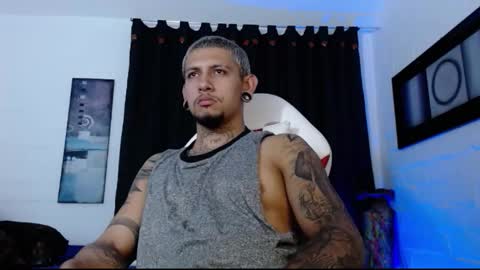 Michael Caicedo online show from February 19, 5:38 am