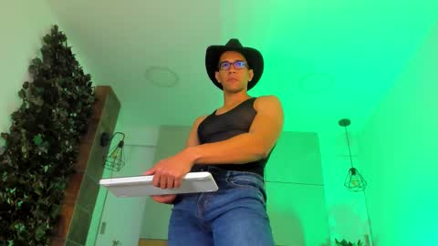 jacobdraven online show from March 15, 2:05 am