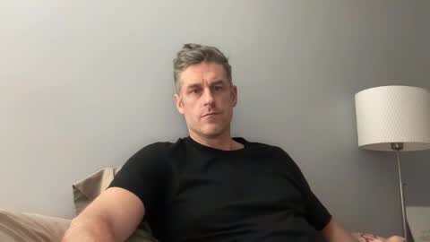 jacobmac26 online show from December 14, 3:39 am