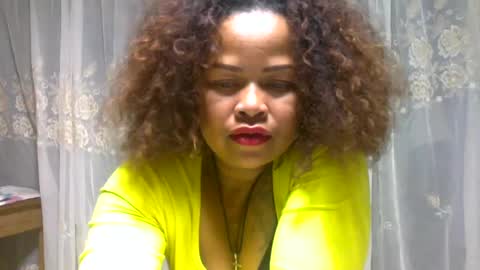 jacynta9794 online show from June 11, 9:57 pm