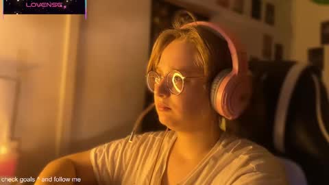 Snapshot of jacywinslat chatting on October 22, 6:20 pm jacywinslat online show from October 22, 6:20 pm