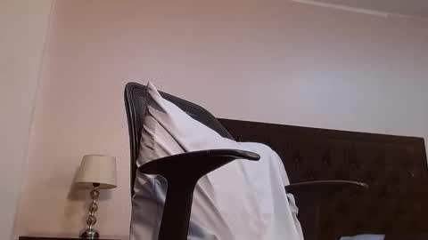 jaico_santos online show from October 6, 11:55 pm