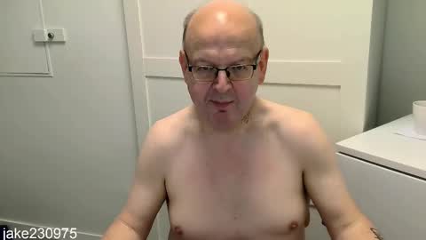 Snapshot of jake230975 chatting on October 15, 7:58 pm Jake2309 online show from October 15, 7:58 pm