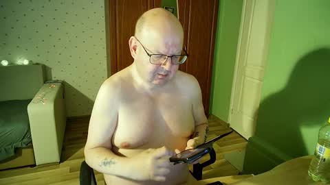 Snapshot of jake230975 chatting on December 29, 8:37 pm Jake2309 online show from December 29, 8:37 pm