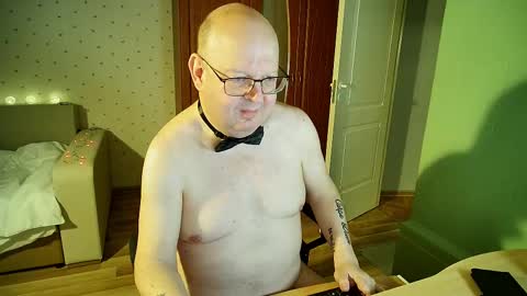 Snapshot of jake230975 chatting on February 12, 7:56 pm Jake2309 online show from February 12, 7:56 pm