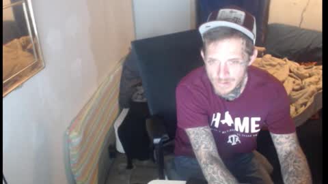 showingitoff online show from November 23, 1:58 am