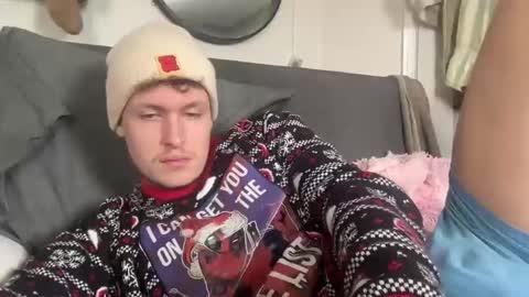 jake_jackson1 online show from March 2, 3:48 pm