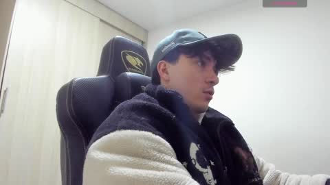 Snapshot of jake_murphy chatting on January 31, 9:37 pm jake_murphy online show from January 31, 9:37 pm