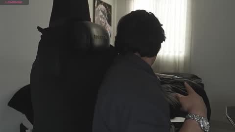 jake_murphy online show from December 2, 8:51 pm