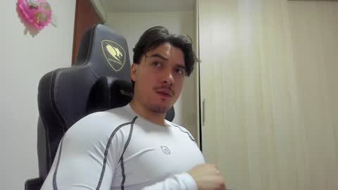 Snapshot of jake_murphy chatting on January 11, 5:31 am jake_murphy online show from January 11, 5:31 am