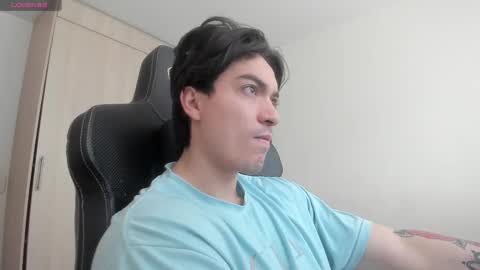 Snapshot of jake_murphy chatting on February 24, 2:26 pm jake_murphy online show from February 24, 2:26 pm