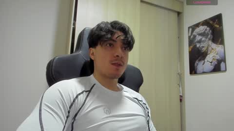 Snapshot of jake_murphy chatting on January 23, 7:43 am jake_murphy online show from January 23, 7:43 am