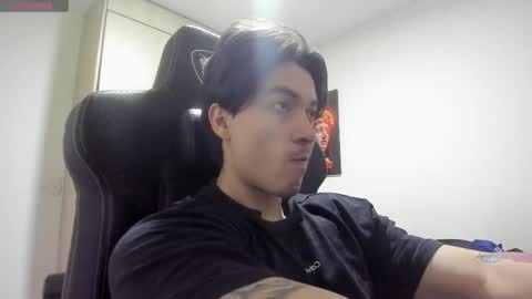 Snapshot of jake_murphy chatting on February 24, 4:05 am jake_murphy online show from February 24, 4:05 am