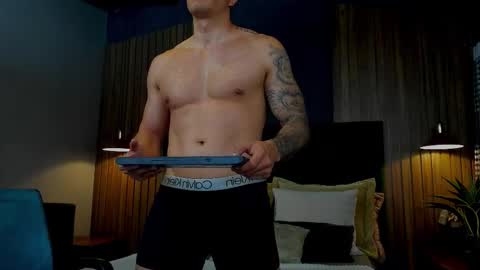 jakestone_1 online show from November 15, 2:46 am