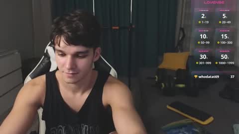 James online show from November 14, 10:33 pm