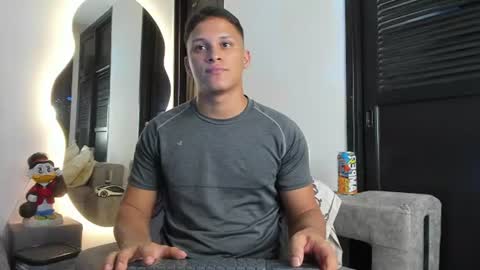 James Owenn online show from August 1, 5:09 am