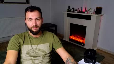 Robbie online show from November 14, 7:54 am