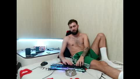 Robbie online show from February 15, 9:38 am