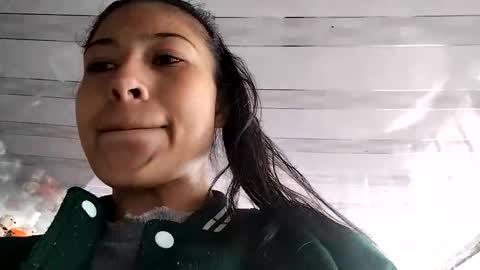 janariivera1 online show from November 5, 2:08 pm