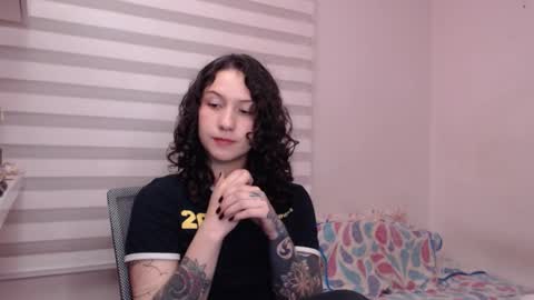 Snapshot of jane_r chatting on September 23, 11:44 pm Jane online show from September 23, 11:44 pm