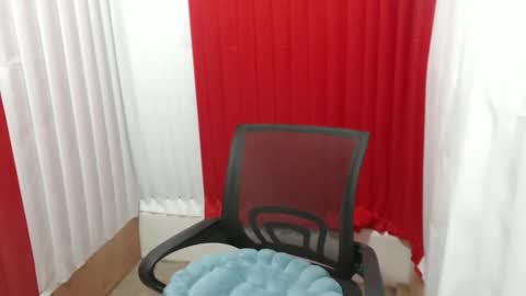 Jane online show from February 15, 8:35 am